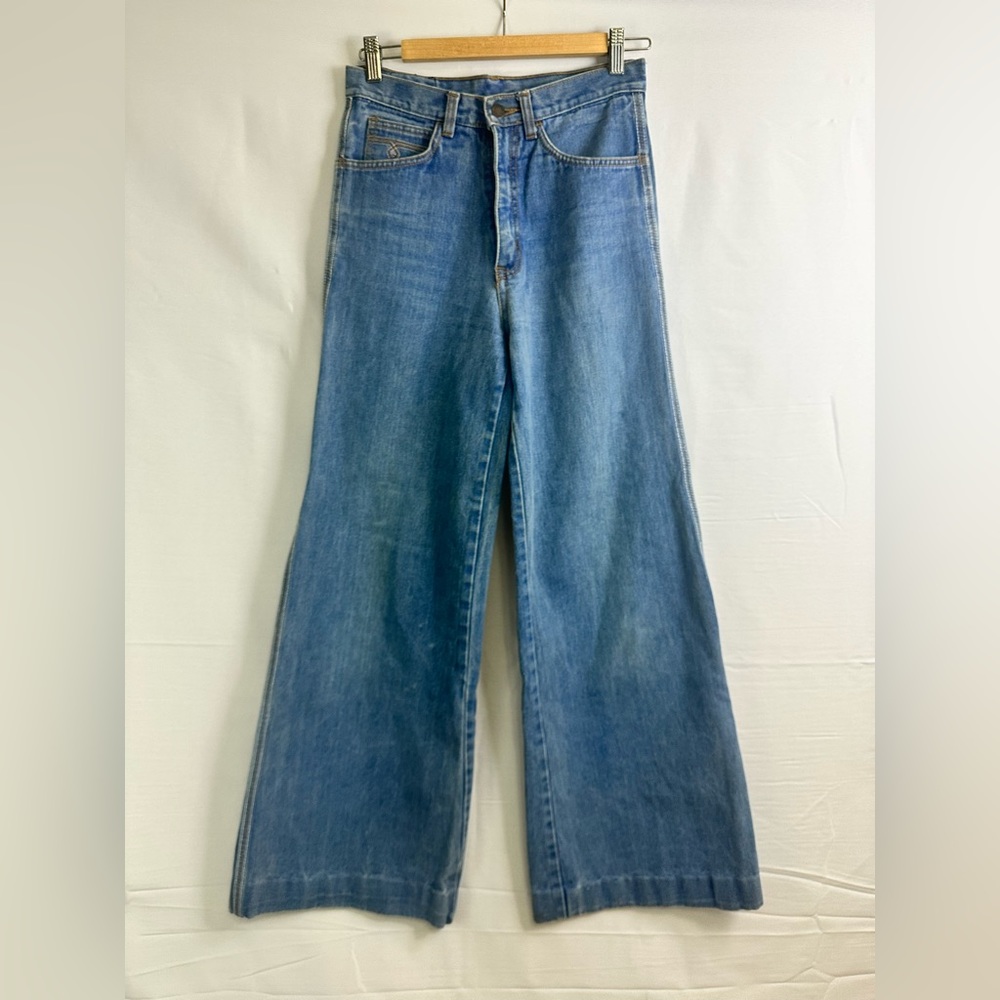 👖 Vintage Wide-Leg Denim Jeans with Unique Embellishments - Made in Hong Kong